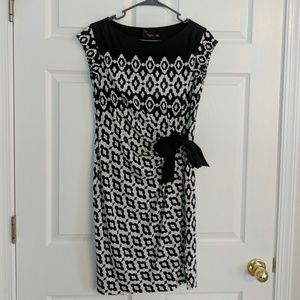 Just Taylor Black and White Dress